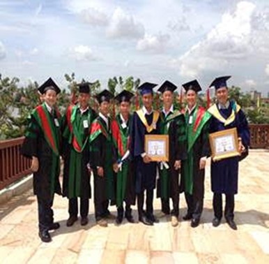 Cambodia_Graduation_2016